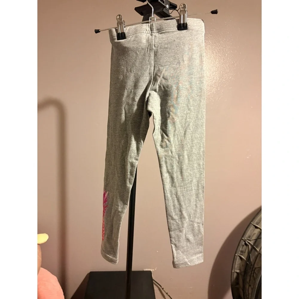 GAP Kids Girls Grey Long Pants with Purple Pineapple Sz XS (5)